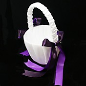 panier de fille de fleur en satin blanc avec un arc double ruban
