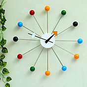Orologio da parete dal design moderno modo creativo