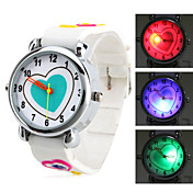 de los niños en forma de corazón de silicona reloj de pulsera analógico de cuarzo con luz intermitente LED (blanco)