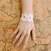 main dentelle blanche simple de style campagnard lolita bracelet