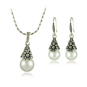 Gorgeous Alloy With Imitation Pearl Women's Jewelry Set Including Necklace,Earrings