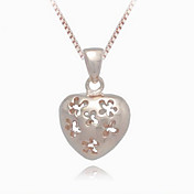 Women's Cut Out Silver Heart Flower Pendant(incl.box and necklace)