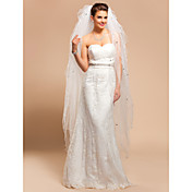 Ti-tier Waltz Wedding Veil med tunget kant