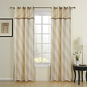(Deux panneaux) rideaux d'économie d'énergie beige jacquard occasionnels