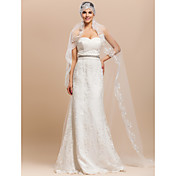 Un rang Voiles de mariage de chapelle avec dentelle Applique bord