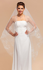 One-tier Waltz Wedding Veils With Scalloped Edge
