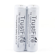  TrustFire 18650 Li-ion Rechargeable Battery 3.7V 2000mAh White (2-pack)