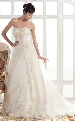 A-line Sweetheart Chapel Train Satin Wedding Dress