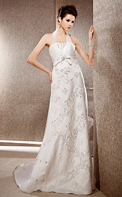 Sheath/Column Halter Neck Tulle And Lace Wedding Dress With Court Train