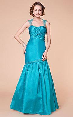 trompet / mermaid strapless vloer-lengte taffeta moeder van de bruid jurk met een wrap