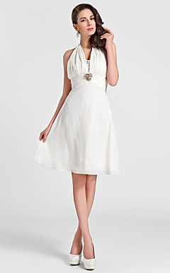 A-line Halter Knee-length Chiffon Bridesmaid Dress
