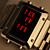  la luz roja matriz de reloj de pulsera de acero inoxidable con pantalla de lunes a viernes
