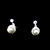  perles élégantes ou en strass dans la série des bijoux en argent des dames y compris le collier et boucles d'oreilles