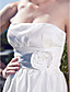  Sheath/Column Strapless Knee-length Taffeta Wedding Dress