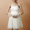 Beautiful Net Fingerless Wrist Length Wedding Gloves With Pearls