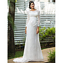 Sheath/Column Scoop Court Train Lace Wedding Dress